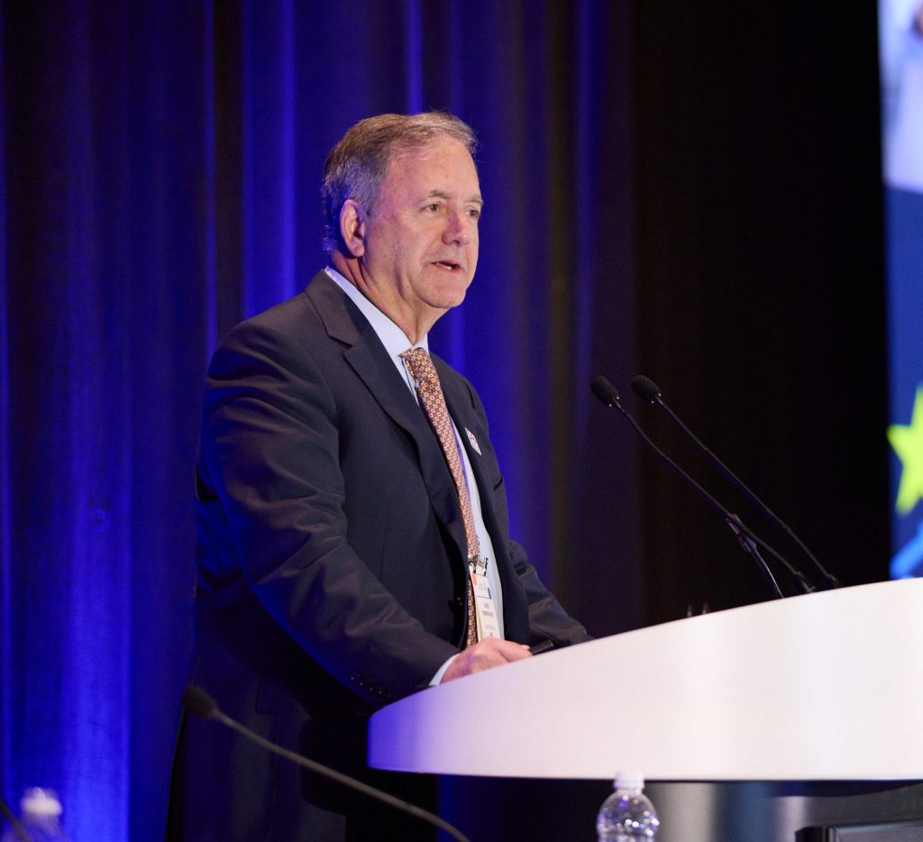 Dr. Thompson at the 2024 ASCRS Annual Meeting in Boston, Massachusetts. Source: ASCRS