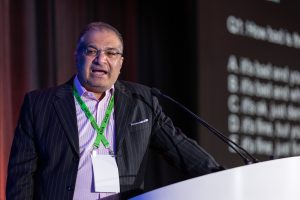 Dr. Devgan presents cases from his CataractCoach.com website with panelists Dr. Dhaliwal and Dr. Braga-Mele commenting. Source: ASCRS